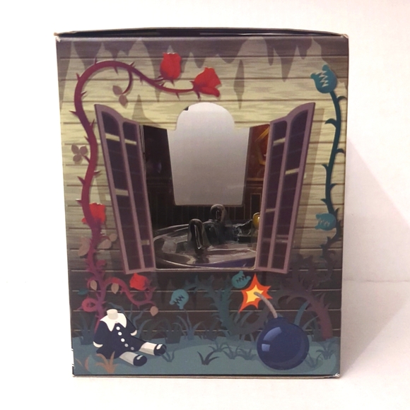 Mattel Collectors Polly Pocket The Addams Family Brand New Sealed - Picture 4 of 6